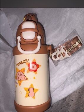 New capybara  water bottle‎